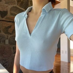 Blue V-neck collared T-shirt